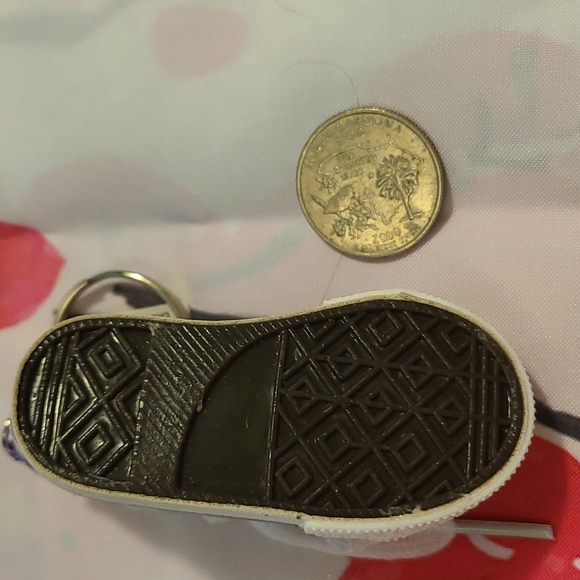 Little Sneaker Keychains 2" - Picture 2 of 9